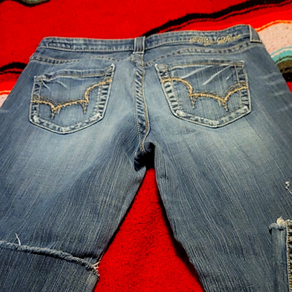 Big star Maggie 19 size 32.